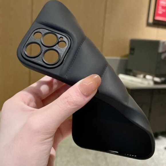 NEW iPhone 13/Pro/Max Plain Puffer Lens Protection iPhone case - Picture 7 of 14